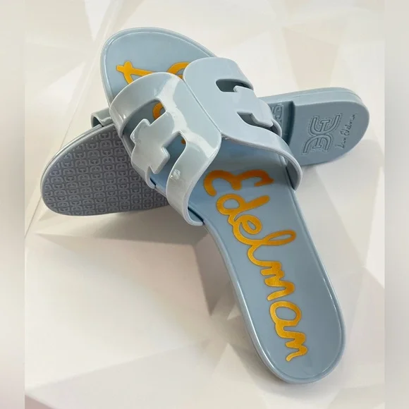 Sam Edelman Bay Jelly Slide Sandal
Color:Cape Blue Jelly Size:7 - Picture 1 of 13